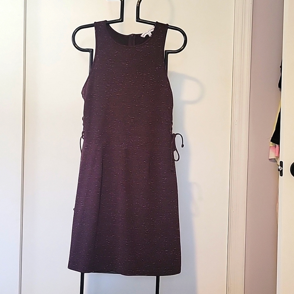 Cute dress! Size Small